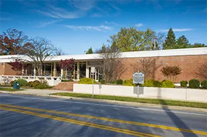 Photo of Catonsville Public Library from outside